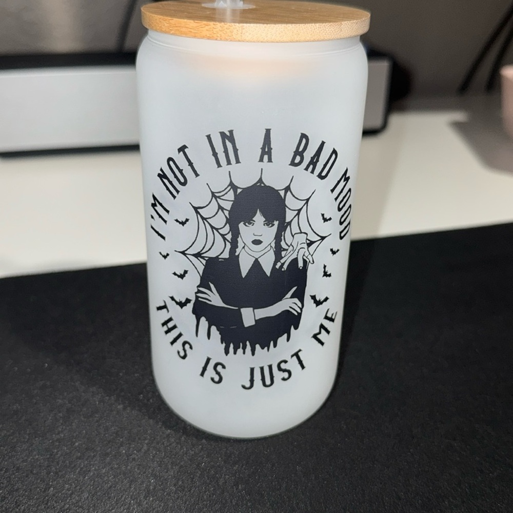 Glass tumbler